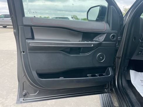 Used 2021 Ford Expedition Max Limited RWD image 20
