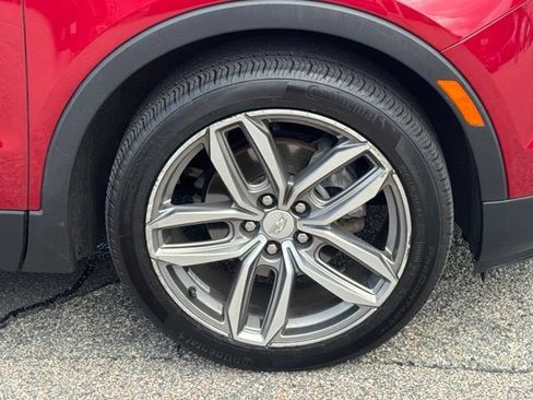 Used 2019 Cadillac XT4 Sport AWD/4WD image 17