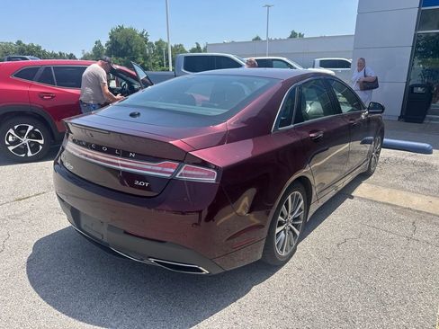 Used 2018 Lincoln MKZ Select w/ Select Plus Package FWD image 3