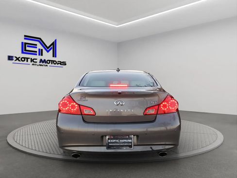 Used 2011 INFINITI G37 Journey w/ Premium Pkg image 4