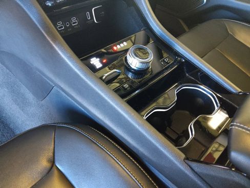 Used 2022 Jeep Grand Cherokee Limited 4xe image 26