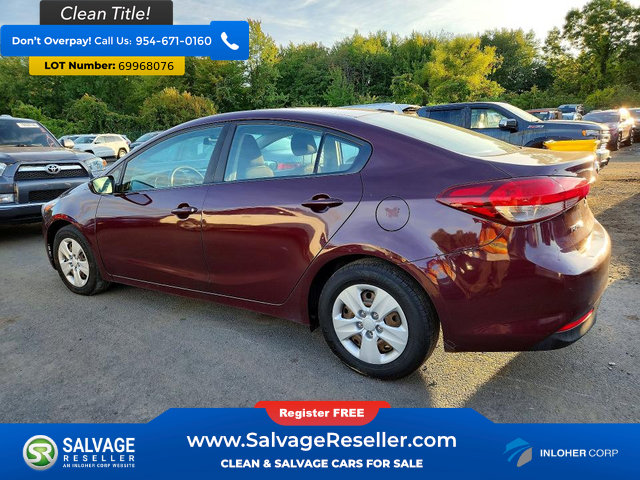 Used 2017 Kia Forte LX FWD image 3