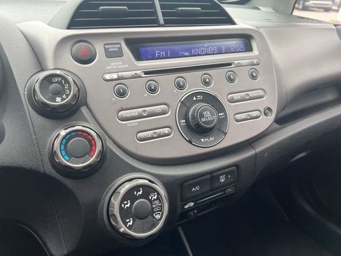 Used 2011 Honda Fit Sport image 6