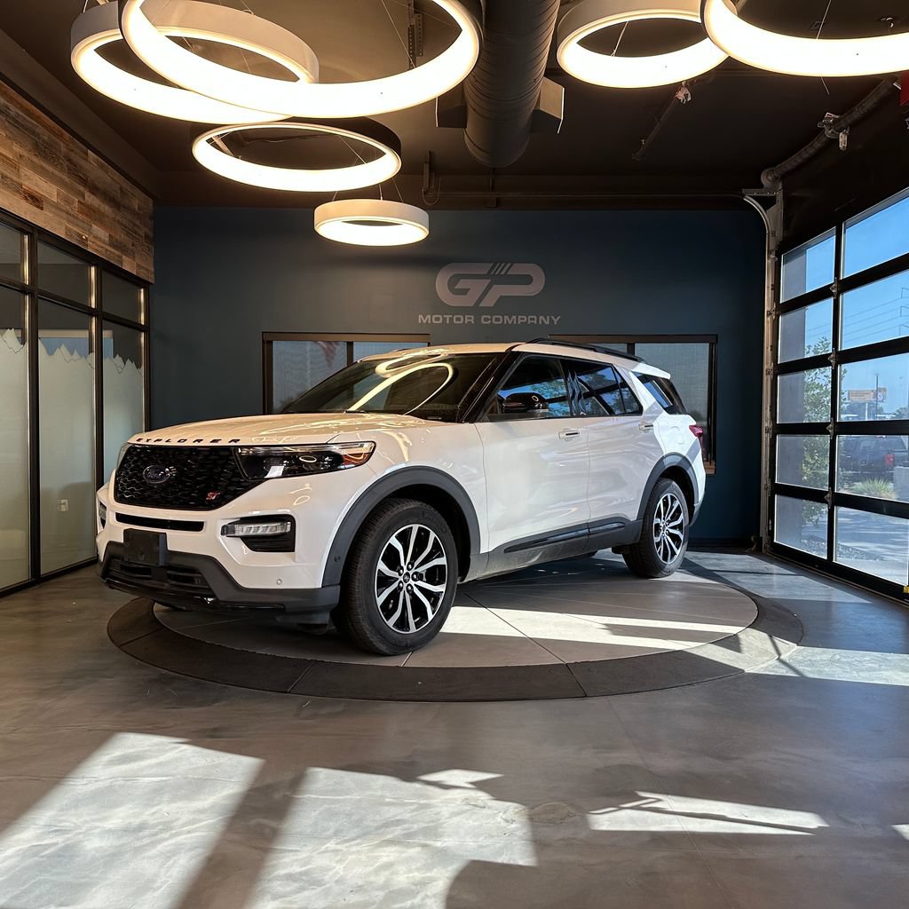 Used 2020 Ford Explorer ST w/ Premium Technology Package AWD/4WD image 7