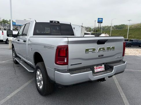 New 2026 RAM 2500 Big Horn AWD/4WD image 5