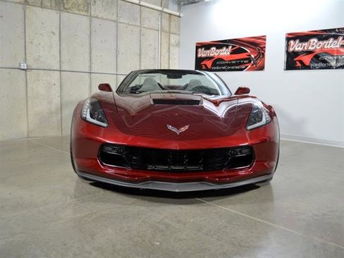 Used 2017 Chevrolet Corvette Grand Sport image 3
