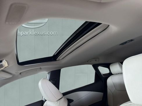Used 2026 Lexus RX 350 Premium Plus w/ Convenience Package FWD image 22