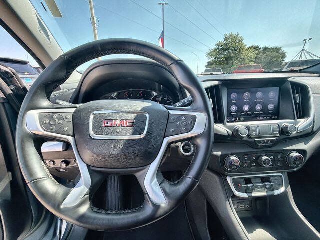 Used 2024 GMC Terrain SLT AWD/4WD image 11