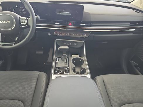 New 2026 Kia Carnival SX Prestige FWD image 15