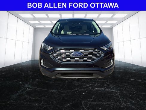 Used 2023 Ford Edge Titanium AWD/4WD image 8