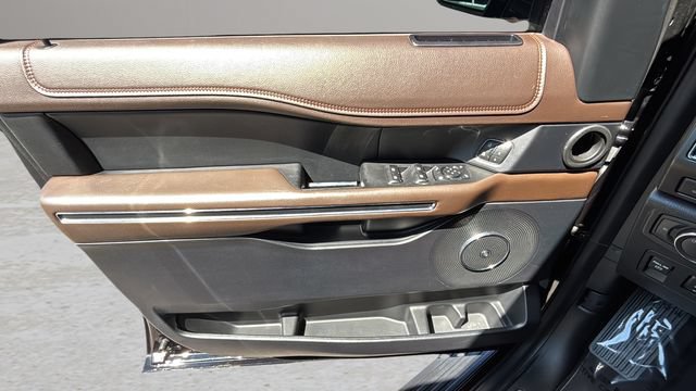 Used 2020 Ford Expedition King Ranch AWD/4WD image 17