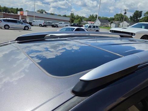 Used 2016 Toyota RAV4 XLE FWD image 10