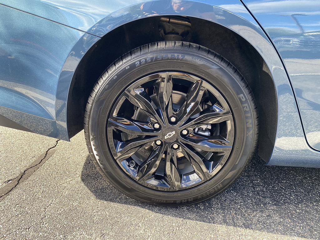 Certified 2025 Chevrolet Malibu LT FWD image 23