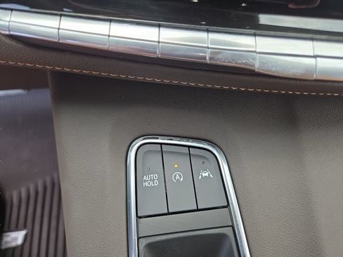 Certified 2024 Cadillac Escalade Sport w/ Touring Package AWD/4WD image 34