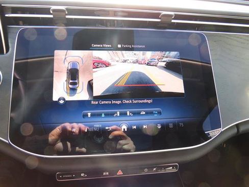 Used 2024 Mercedes-Benz E 350 4MATIC Sedan image 14