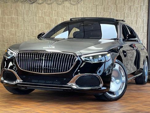 Used 2023 Mercedes-Benz Maybach S 680 4MATIC image 2