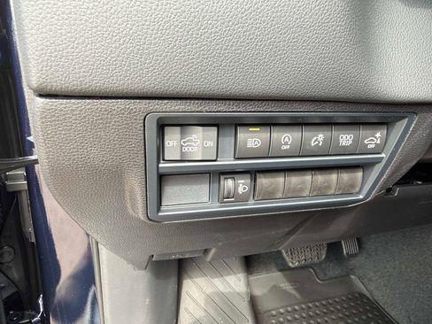 New 2026 Toyota Tundra Limited AWD/4WD image 28