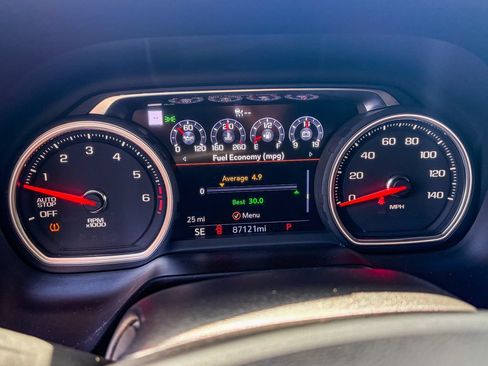 Used 2021 Chevrolet Tahoe High Country w/ Premium Package RWD image 10