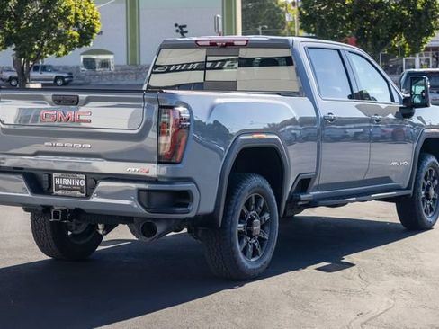 Used 2024 GMC Sierra 2500 AT4 w/ AT4 Premium Plus Package AWD/4WD image 54