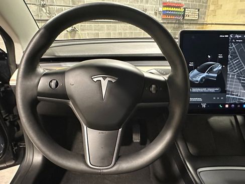 Used 2019 Tesla Model 3 Long Range image 26