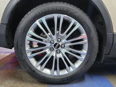 Used 2018 Lincoln MKX Reserve w/ Driver Assistance Package image 68