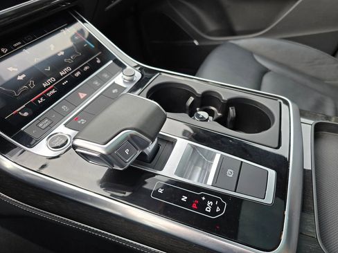 Used 2025 Audi Q7 3.0T Premium Plus image 74