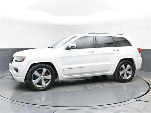 Used 2014 Jeep Grand Cherokee Overland image 11