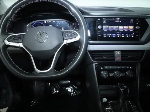 Certified 2023 Volkswagen Taos SEL AWD/4WD image 31
