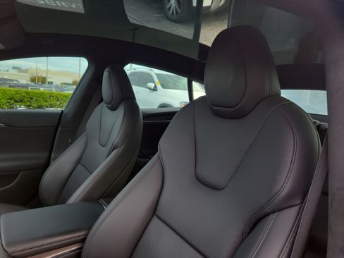 Used 2021 Tesla Model S Long Range image 22