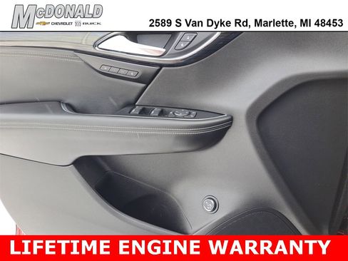 Used 2023 Buick Envision Essence image 17