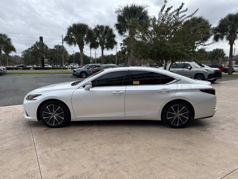 Certified 2023 Lexus ES 350 w/ Premium Package image 6