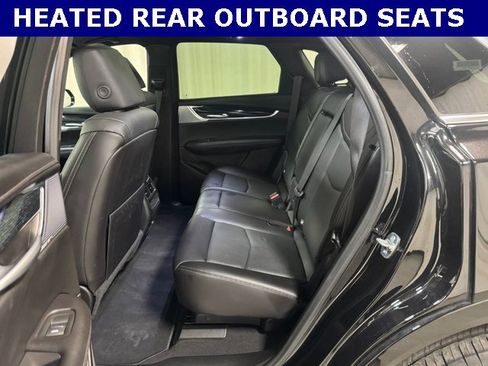 Used 2025 Cadillac XT5 Premium Luxury image 17