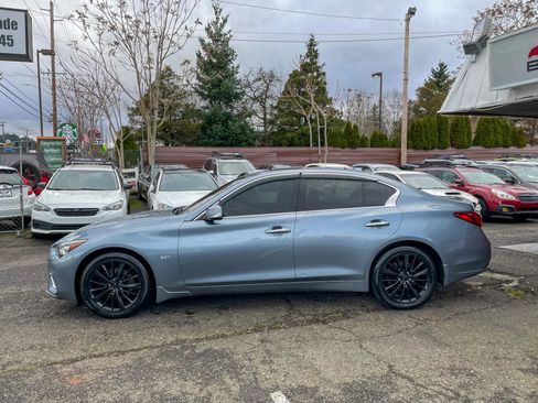 Used 2018 INFINITI Q50 Luxe w/ Essential Package (3.0T Luxe) image 7