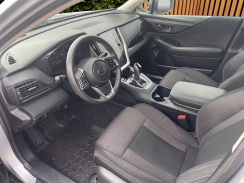 Used 2025 Subaru Outback Premium w/ Popular Package #1A image 6