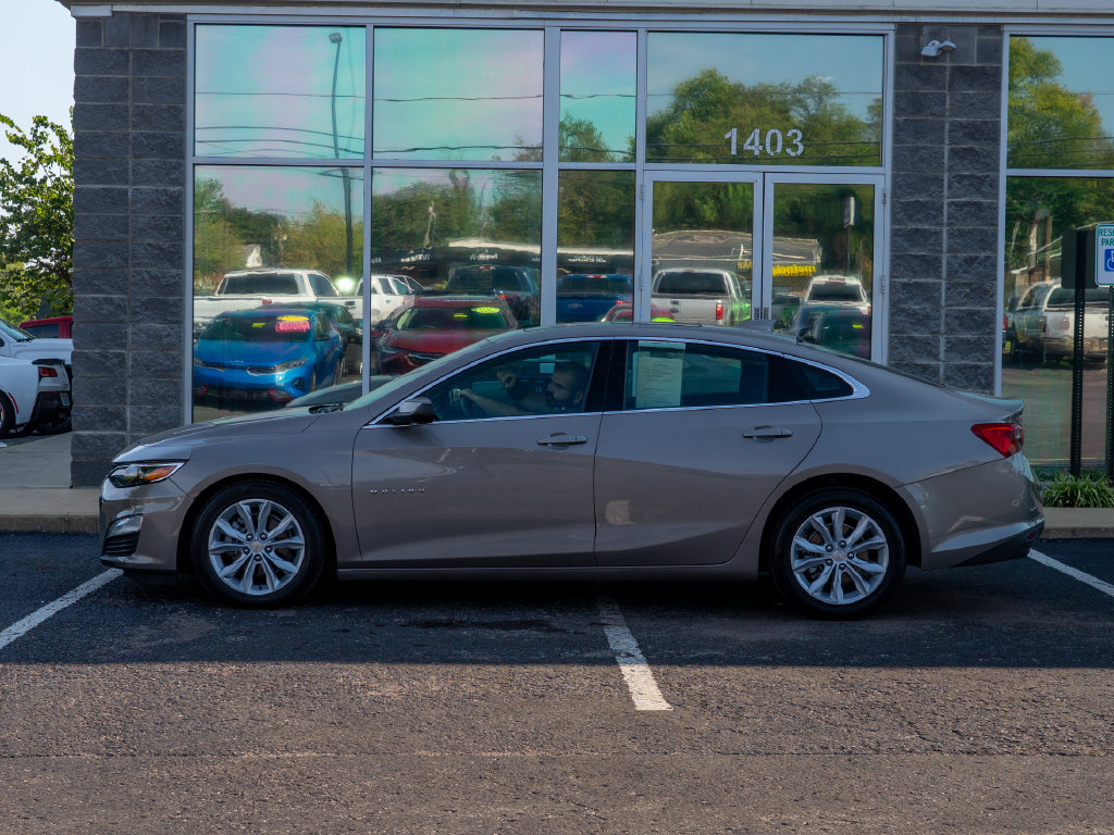Used 2024 Chevrolet Malibu LT FWD image 5