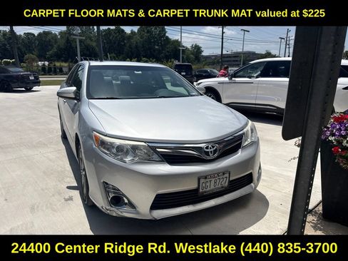Used 2014 Toyota Camry XLE FWD image 3