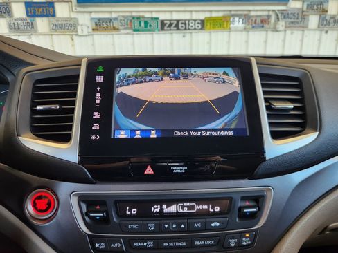 Used 2016 Honda Pilot EX image 12