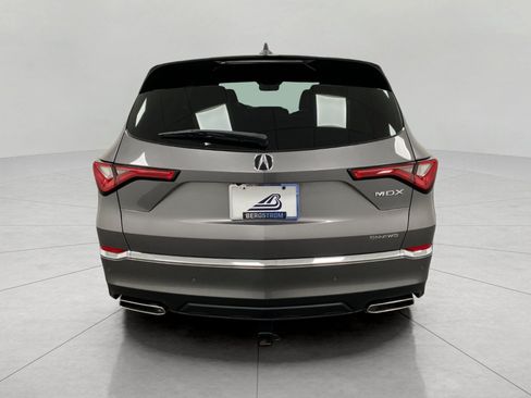 Used 2023 Acura MDX w/ Technology Package AWD/4WD image 6