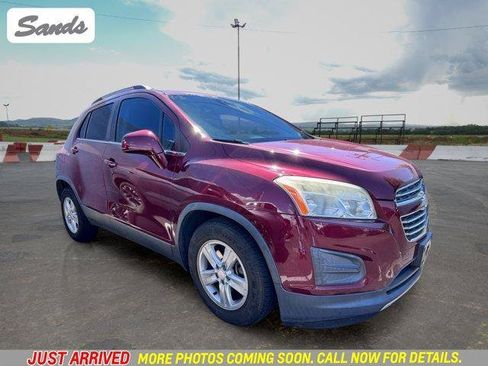 Used 2016 Chevrolet Trax LT w/ LT Convenience Package FWD image 1
