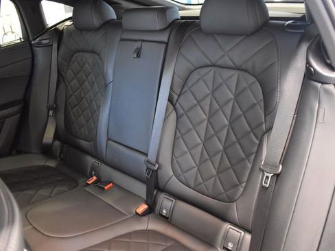 Used 2024 BMW X6 xDrive40i w/ Executive Package AWD/4WD image 7