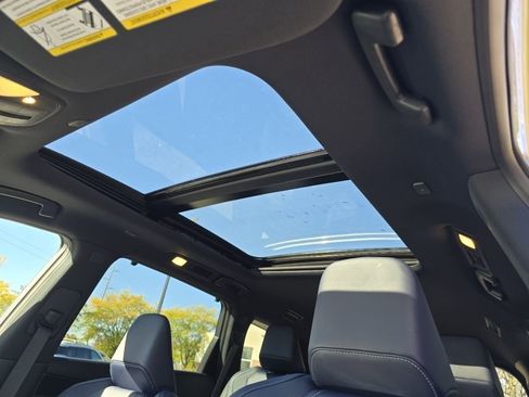 New 2026 INFINITI QX60 Sport w/ Dark Cargo Package image 39