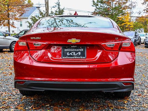 Used 2018 Chevrolet Malibu LT w/ Leather Package image 5