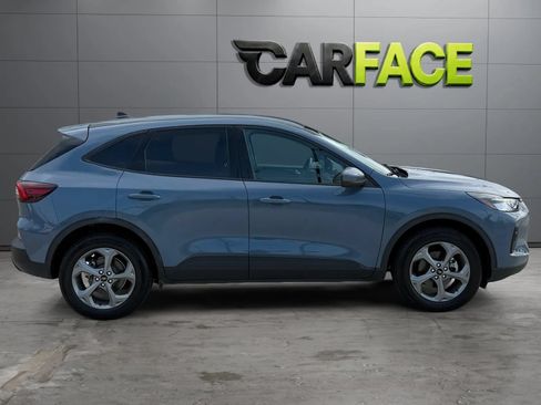 Used 2025 Ford Escape ST-Line Select AWD/4WD image 14