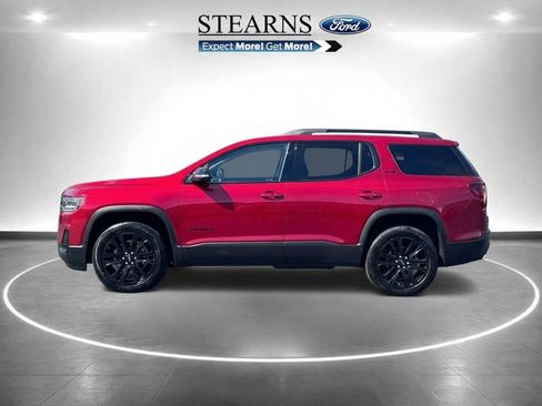 Used 2022 GMC Acadia SLE w/ Driver Convenience Package FWD image 3