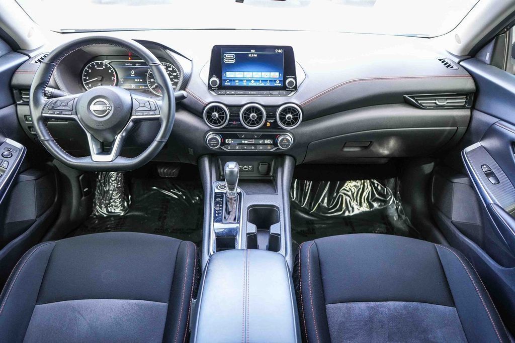 Used 2024 Nissan Sentra SR FWD image 14