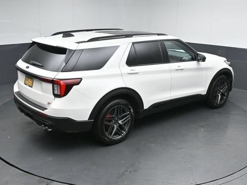 Certified 2025 Ford Explorer ST AWD/4WD image 53