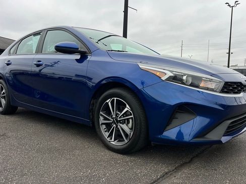 Used 2022 Kia Forte LXS image 10