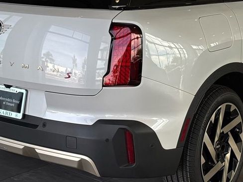 Used 2025 MINI Cooper Countryman S w/ Comfort Package Max image 4