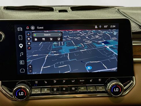 Used 2024 GMC Canyon Denali AWD/4WD image 15