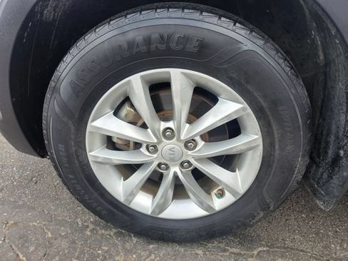 Used 2017 Kia Sorento FWD image 9